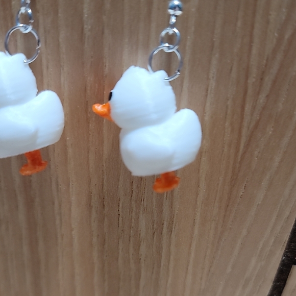 Charming Duck Earrings - Picture 2 of 3